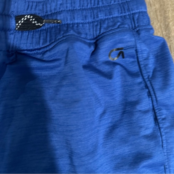 {preloved} Bundle of Boy’s GAP Fit Works Kids Shorts - Blue and Orange - Picture 7 of 10